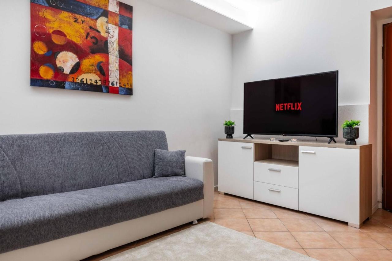Loft Porta Romana - Cozy Apartment & Wi-Fi ミラノ エクステリア 写真